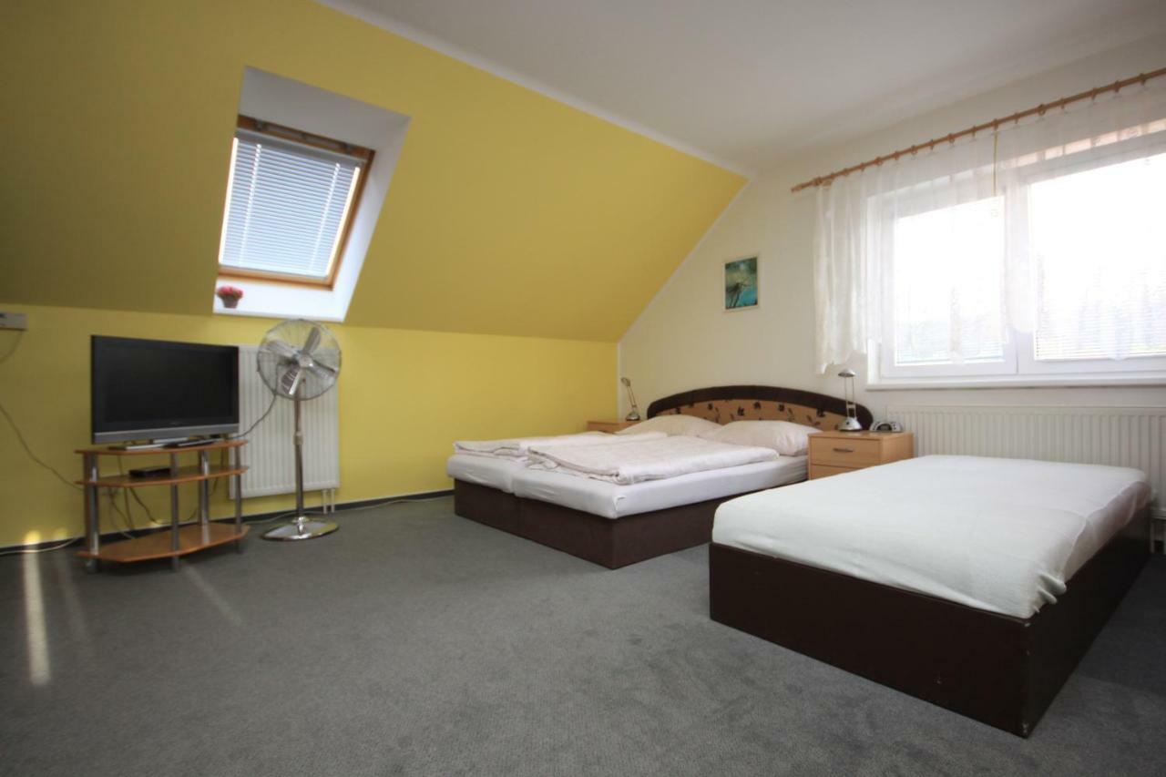 Apartman Pod Cernou Horou Rožnov pod Radhoštěm 外观 照片