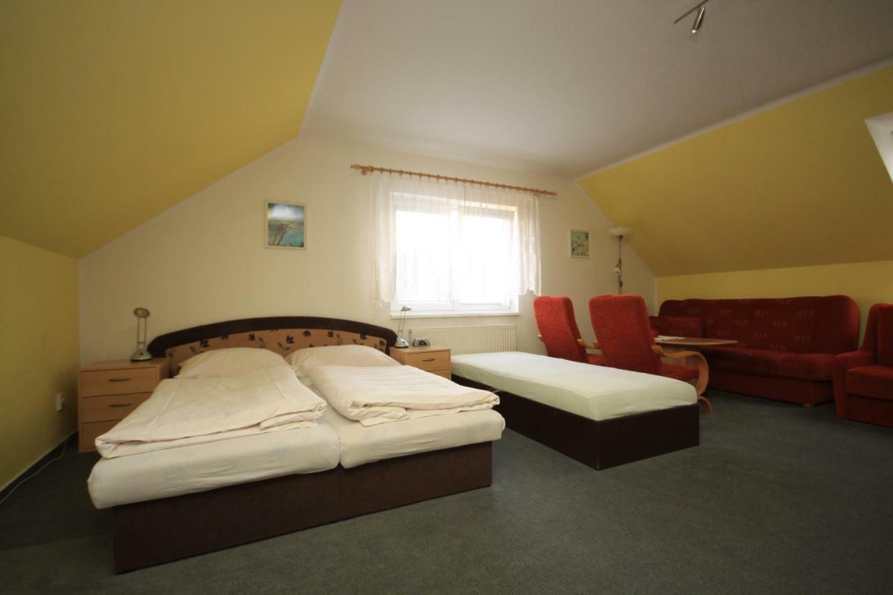 Apartman Pod Cernou Horou Rožnov pod Radhoštěm 外观 照片